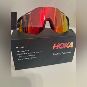 Hoka Apex Polarized 400UV Sunglasses (Unisex)